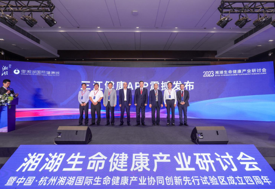 1698376325105834.png 640 (2).png